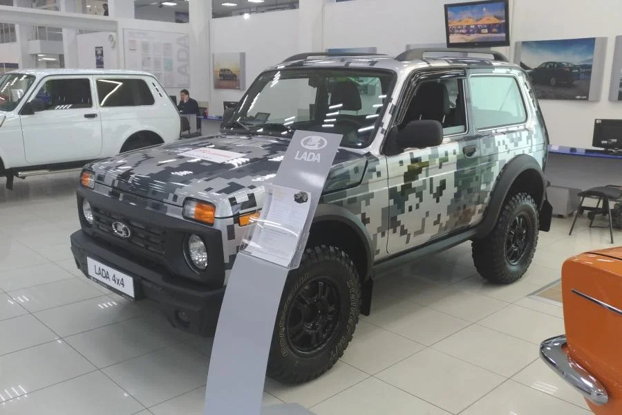 Lada Niva Legend Bronto - фото №9