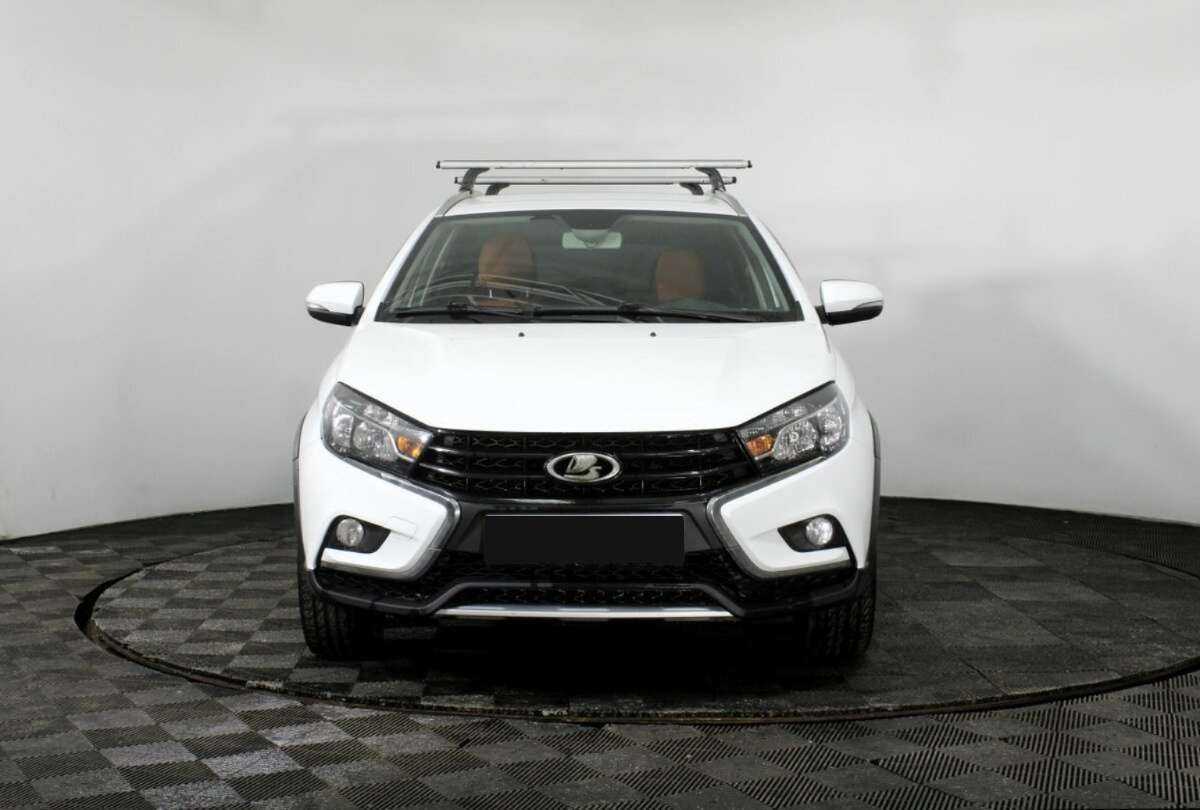 Lada (ВАЗ) Vesta SW, 2019 - фото №2